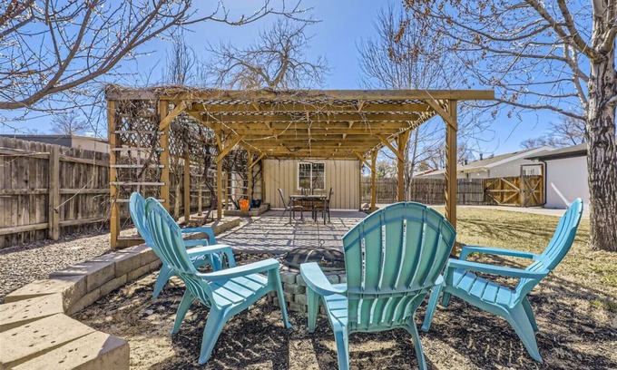 Montbello House | Remodeled 4BR Home: 2 Kitchens, Big Yard, Firepit, Near Downtown