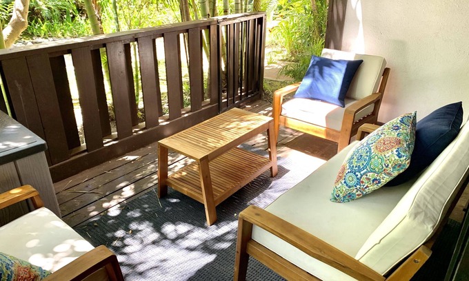 Kihei Resort | Remodeled tropical getaway, steps to the beach.
