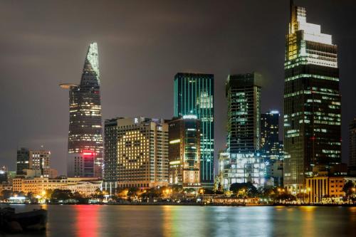 Dong Khoi Hotel | Renaissance Riverside Hotel Saigon
