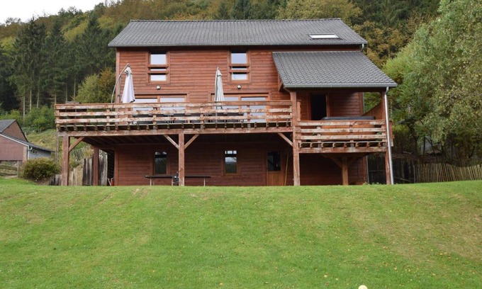 La Roche-en-Ardenne House | Rendeux Retreat with Sauna