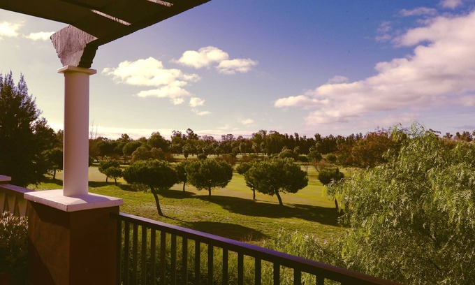 Ayamonte Apartment | Renewed apartment in premium condominium Rincon 1 on the Isla Canela Golf