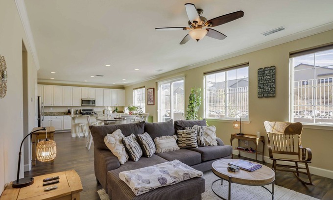 Reno House | Reno Home ~ 7 Mi to Reno-Sparks Convention Center!