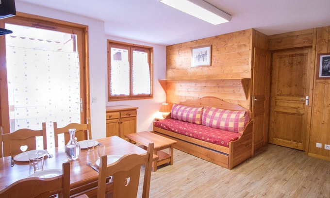 Aussois Apartment | Renovated apartment for 4 in Aussois, terrace