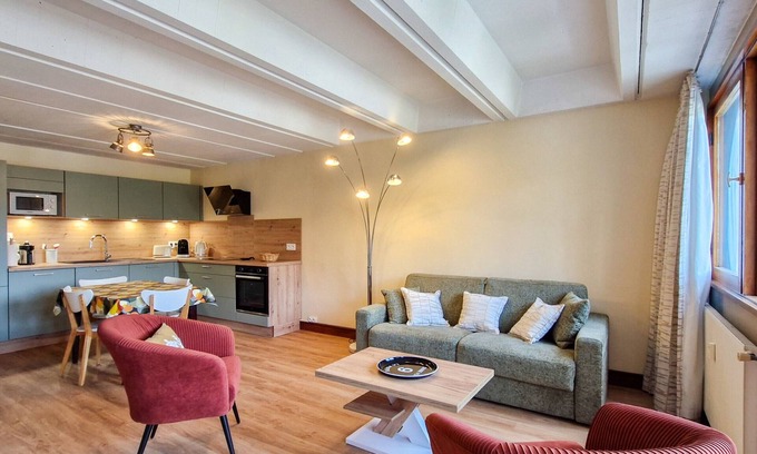 Flaine Apartment | Renovated Apt · Close to Slopes & Shops · West-Facing Balcony · Modern Amenities