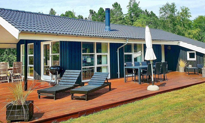 Jerup House | Renovated Cottage in Bratten - By Traum Ferienwohnungen
