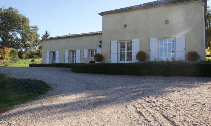 Castillon - Pujols Intercommunalite House | Renovated farmhouse in the heart of the Bordeaux vineyards