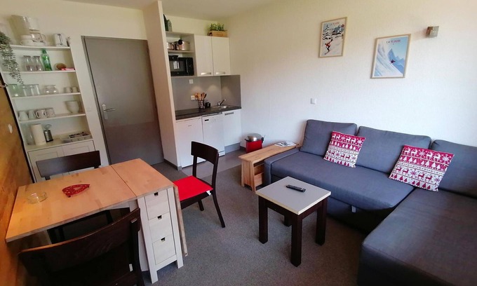 Montalbert Apartment | Renovated Apartment · Direct Access to Slopes · Mountain Corner · Ideal for Families