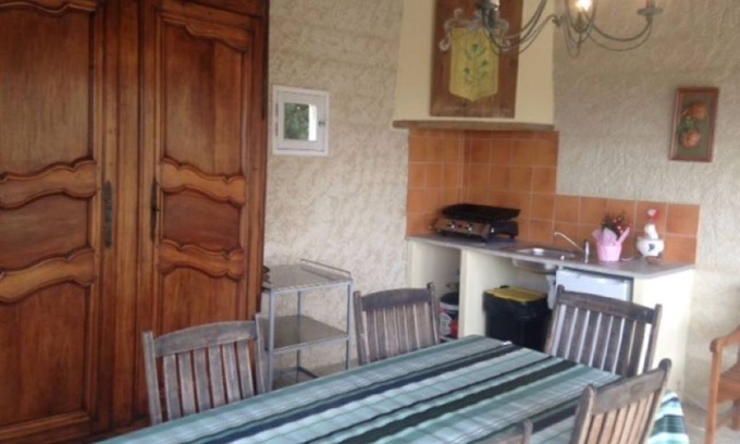 Merindol-les-Oliviers Other | renovated mas in Provence