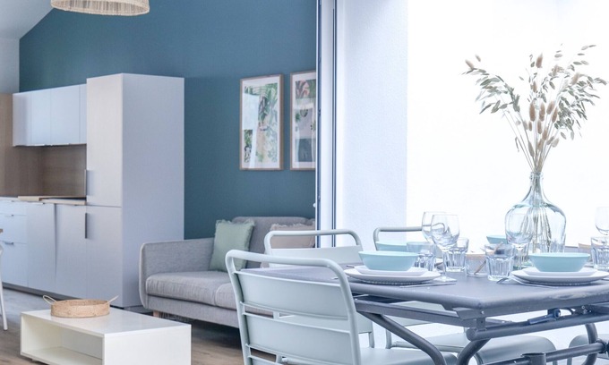 Les Sables d'Olonne Ski Chalet | Renovated house in the Arago district of Les Sables sleeps 6