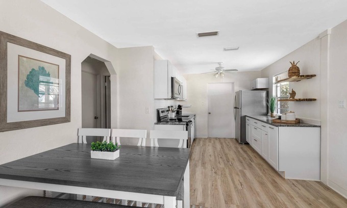 South Daytona House | Renovated Home by Beach & Daytona Intl. Speedway