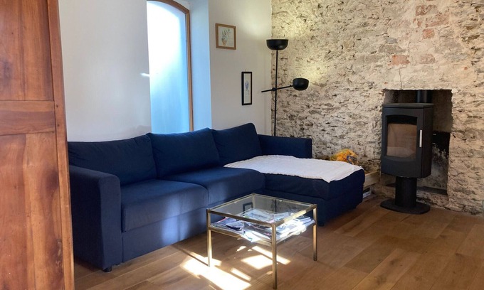 Locmaria House | Renovated House in Locmaria Center, Close to Shops and Beach