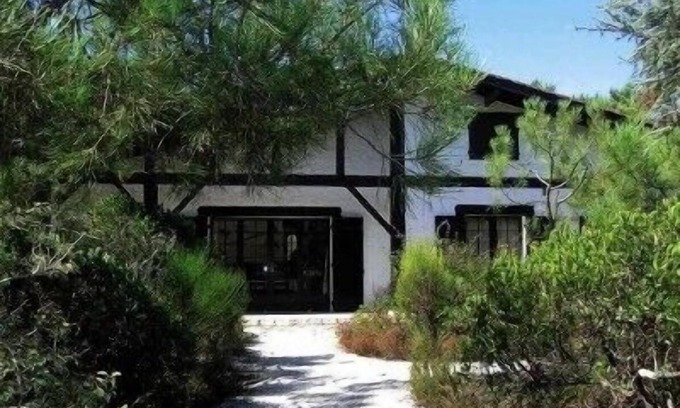 Lacanau House | Renovated landaise style house with enchanted garden, 2 steps from the lake