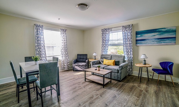 Falmouth Apartment | Renovated One Bedroom in Falmouth Downtown close to the beach