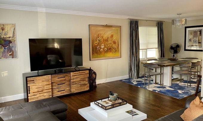 Saugerties House | Renovated Saugerties Village Home ~Close to shops, restaurants, Fall Festivals!