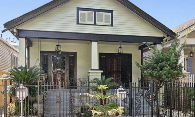 Uptown Historic District House | Renovated Shotgun House walkable to Vibrant Magazine St.