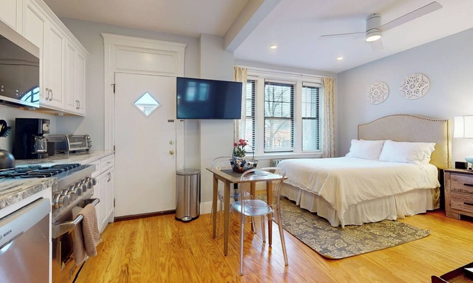 St. Elizabeth's Apartment | Renovated, Spacious Studio, Near BC, BU, Porch