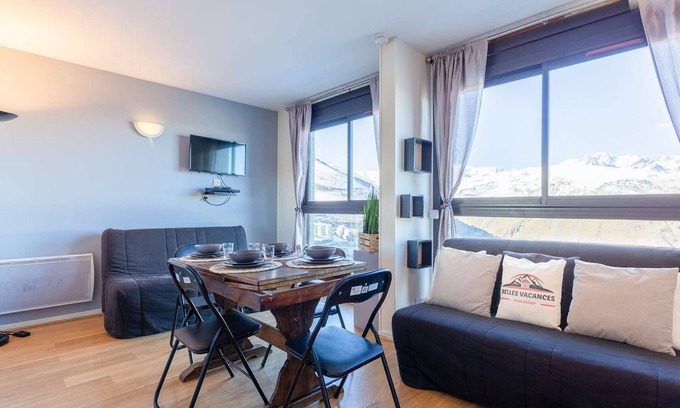 Pla d'Adet Apartment | Renovated studio for 6 near the slopes in Saint-Lary-Soulan