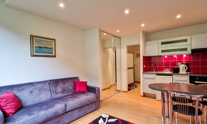 Flaine Apartment | Renovated Studio Near Slopes: Cozy, Ski Storage, Close to Shops