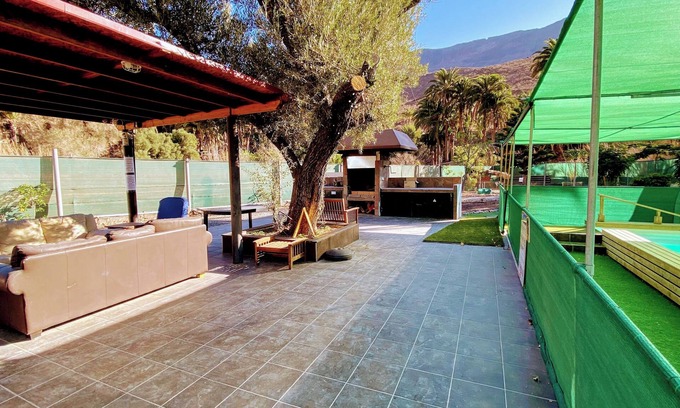 San Bartolome de Tirajana Apartment | Renovated Tiny House in the Country near Fataga