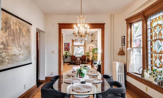 Summit - University House | Renovated Victorian home in the heart of St. Paul