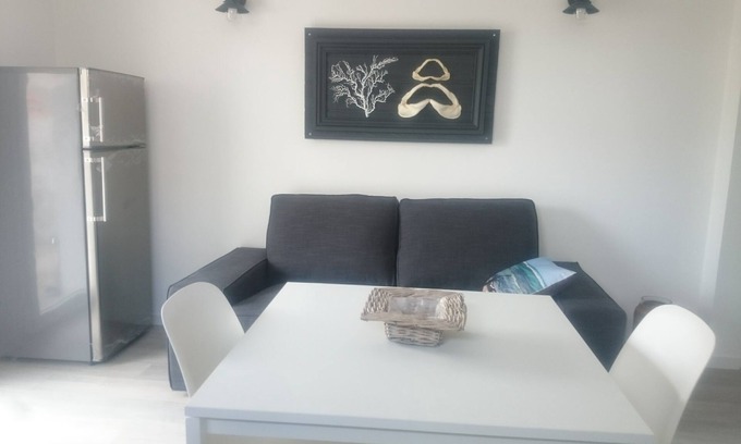 Saint-Jean-de-Monts Condo | Rental charming T2 Vendée 300m from the beach and 100 m from the forest