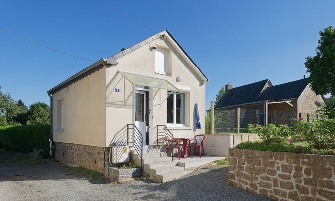Monthault House | Rental for 2 people, 7 km from Louvigné-du-Désert (35420)