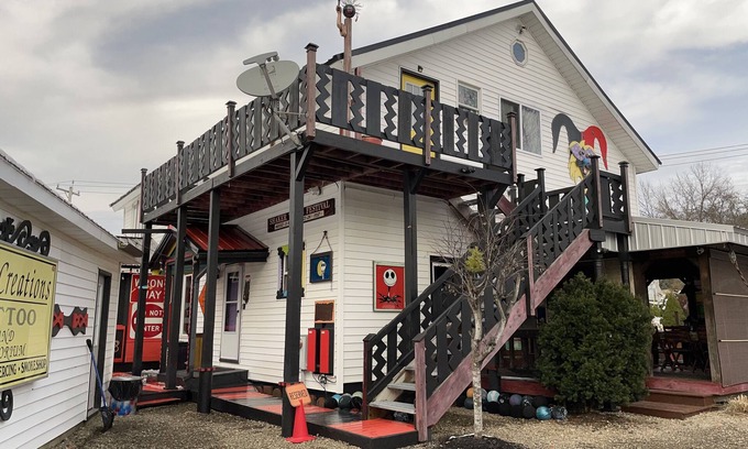 Ellicottville House | Rental House located TWO minutes walking distance to Ellicottville town!