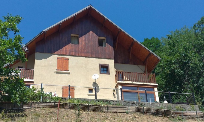 Allemond Apartment | rental in Allemont in the oisans/Alpes d'Huez