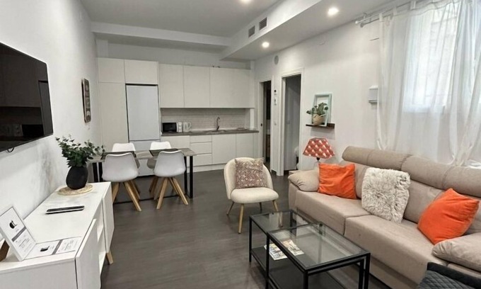 San Miguel-Capuchinos Apartment | Rental unit in Córdoba · 2 bedrooms · 3 beds · 1 bath