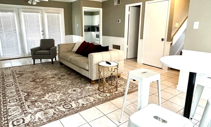 Flowood House | Reservoir Retreat