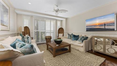 Diamond Beach House | Residence 306 At The Grand