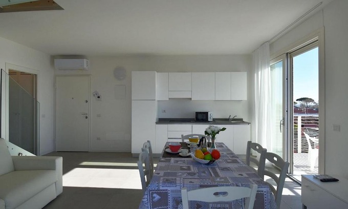 Caorle Apartment | Residence Al Molo - Suite Porta del Mar Sea View - Agenzia Cocal