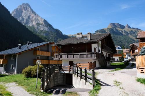 Penia Apartment | Residence Arnica