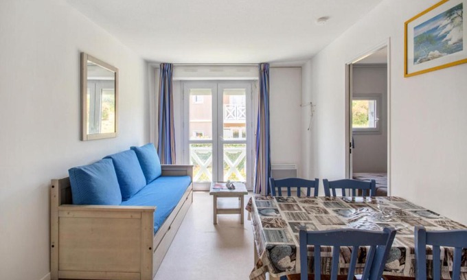 Carnoux-en-Provence Apartment | Residence Debussy - maeva Home - Appartement 2 Pièces 4 Personnes - Budget MAE-9049