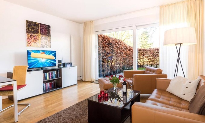 Warnemuende Apartment | Residence in the Kurpark, Swantje