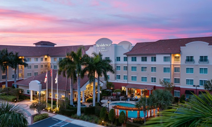 Biggar Hotel | Residence Inn Fort Myers at I-75 and Gulf Coast Town Center
