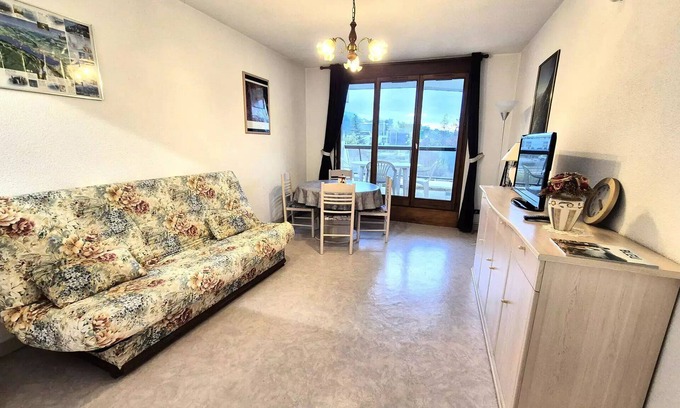 Aix-les-Bains Apartment | Residence L'alize - Holiday by the lake, nice studio!