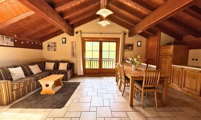 Saint-Martin-de-Belleville Apartment | Residence La Grange - Authentic renovated chalet in St Martin de Belleville
