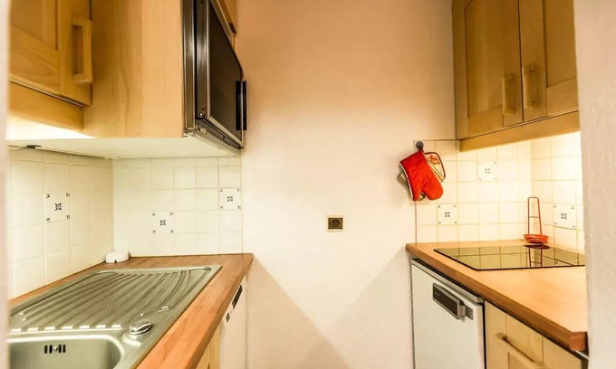 Montchavin Apartment | Residence LES AVRIERES HAUT - 2 Rooms for 6 People