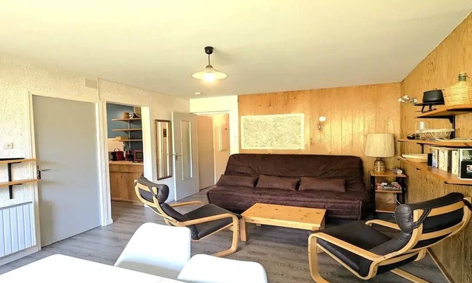 Puy-Saint-Vincent Apartment | Residence Les Prés - APPARATUS ON PISTES - 4/5 PERS