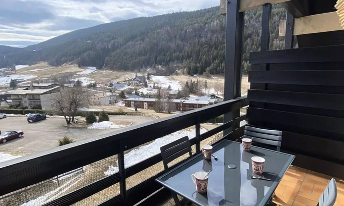 Villard-de-Lans Apartment | Residence Les Tennis - 2 Rooms for 6 People