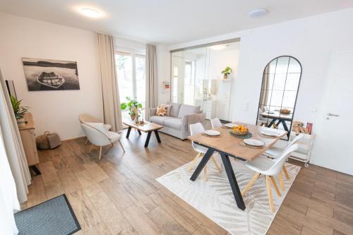 Bad Zwischenahn Apartment | Residenz - Sturmfrei - Terrasse - Sauna - Parkplatz