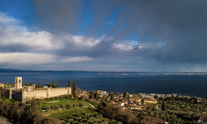 Moniga del Garda Apartment | Residenza Elena - Appartamento Mille Miglia