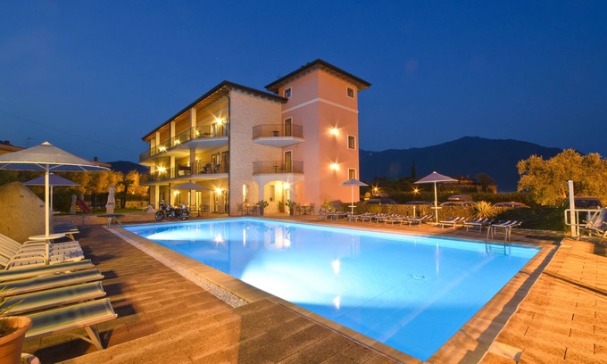 Riva del Garda House | Residenza Le Due Torri Apartments