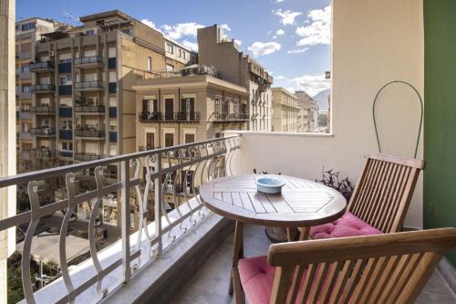 Ruggero Settimo Bed & Breakfast | Residenza Wagner