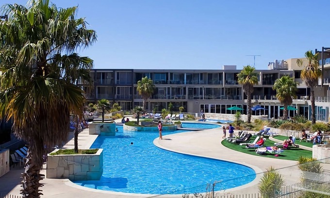 Torquay Apartment | Resort Apartment 109