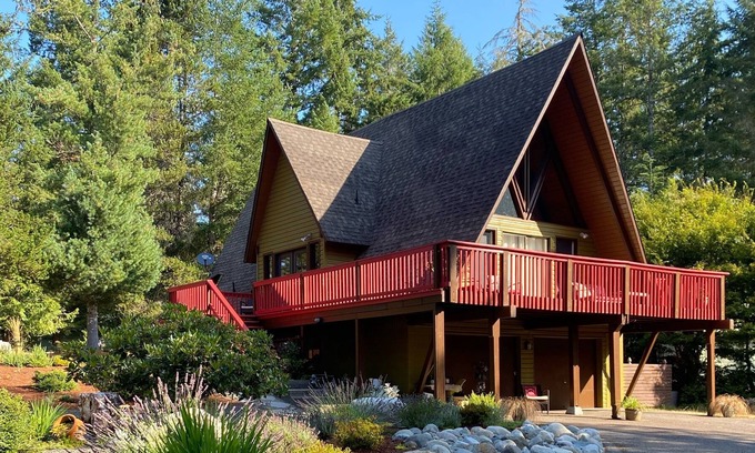 Union House | Resort living style at Alderbrook G&Y Club