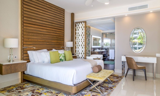 Cancun Condo | Resort Style 2-bedroom condo with AC and WiFi in beautiful Cancún