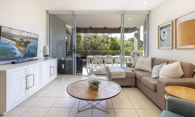 Twin Waters Apartment | Resort Style Living in 2 Bedroom Apartment
