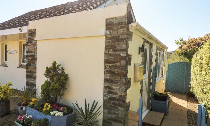 Mevagissey House | Respryn